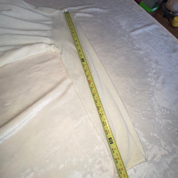 ELLE Long Sleeve Knit Sweater Tunic Top w/ Pretty Pink & Blue Floral Ruffle Hem - Picture 4 of 8